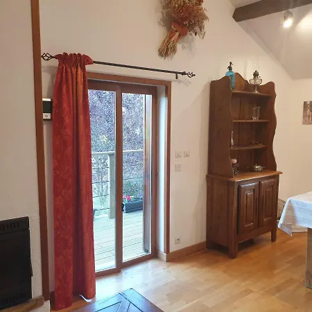 La Grange De Mombel Nyaraló *