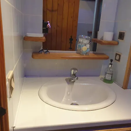 Nyaraló La Grange De Mombel