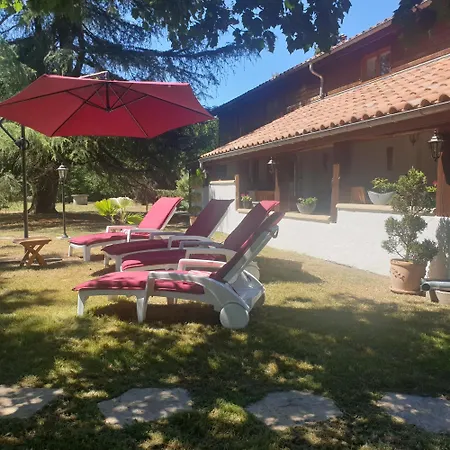 La Grange De Mombel Nyaraló Losse